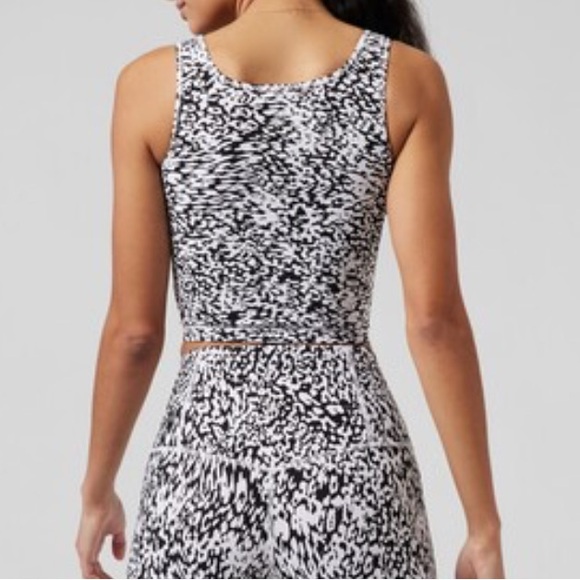 Athleta Shanti Square Neck Crop Tank Animal Print Black White S Activewear - Picture 2 of 11